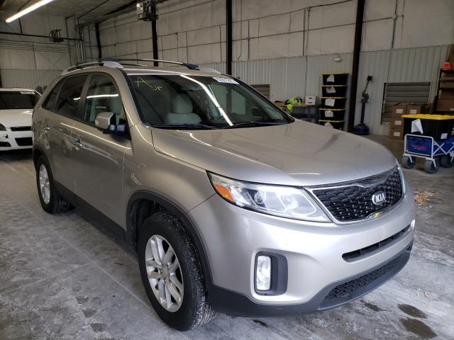 KIA SORENTO LX 2015 5xykt3a68fg605228