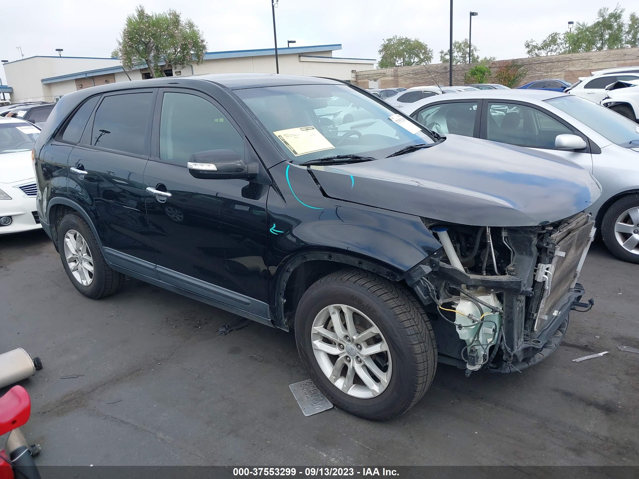 KIA SORENTO 2015 5xykt3a68fg628394