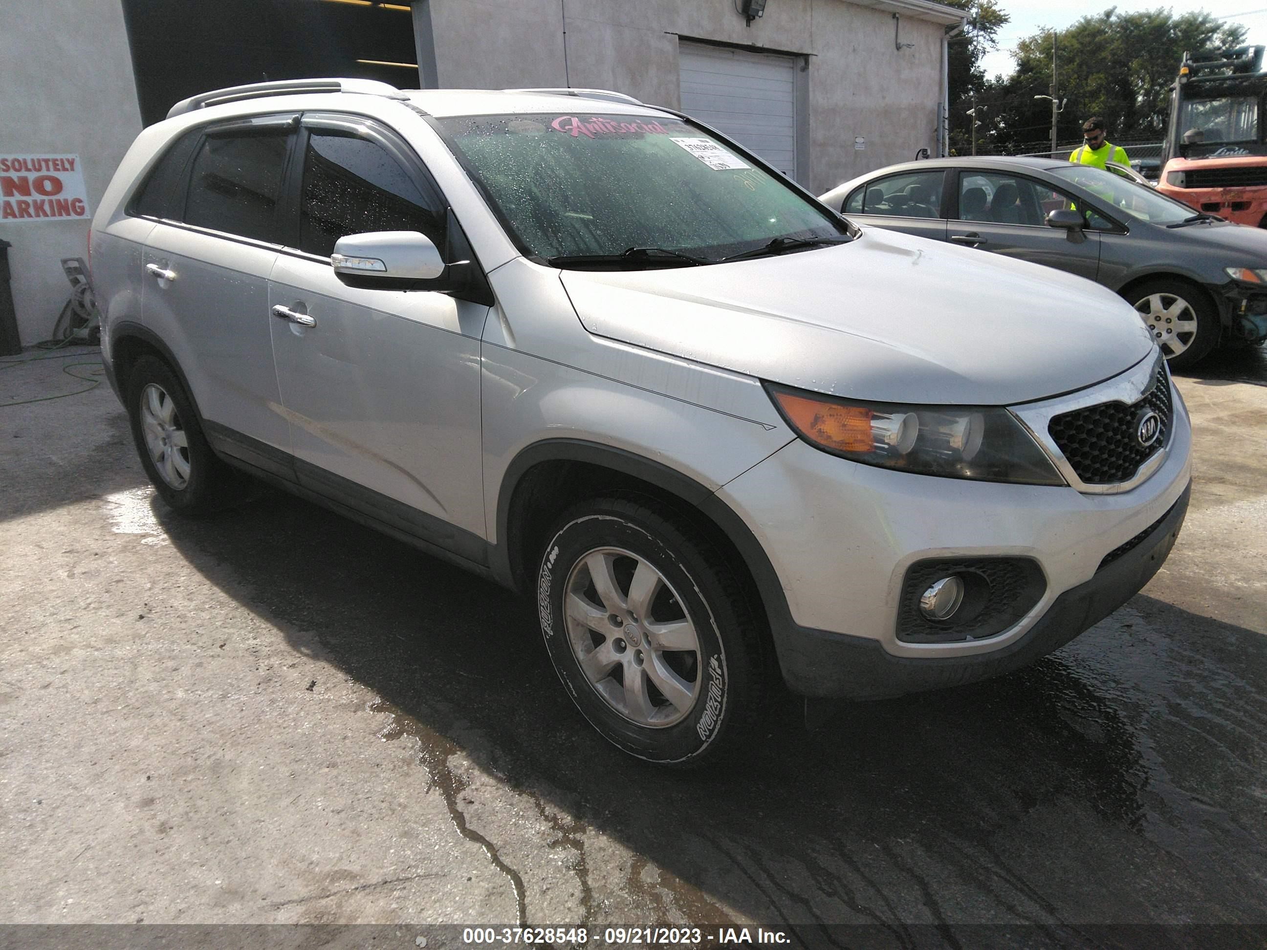 KIA SORENTO 2012 5xykt3a69cg211717