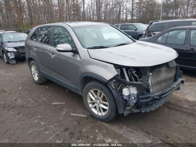 KIA SORENTO 2015 5xykt3a69fg601138