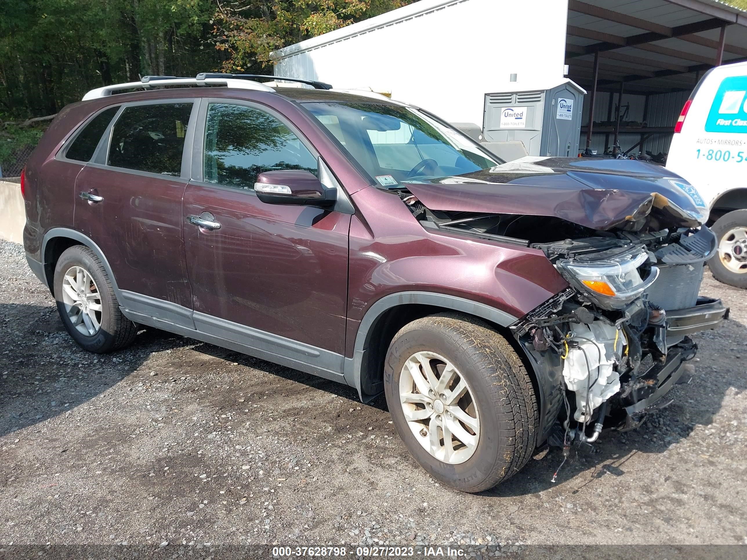 KIA SORENTO 2014 5xykt3a6xeg455136