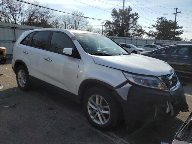 KIA SORENTO LX 2015 5xykt3a6xfg566917