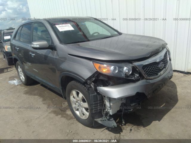 KIA SORENTO 2013 5xykt4a15dg388065