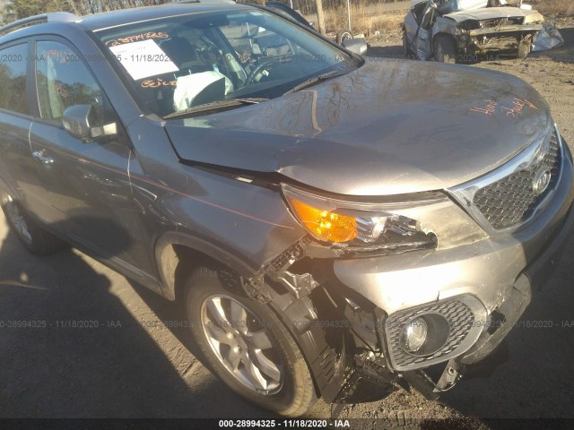 KIA SORENTO 2011 5xykt4a17bg064550