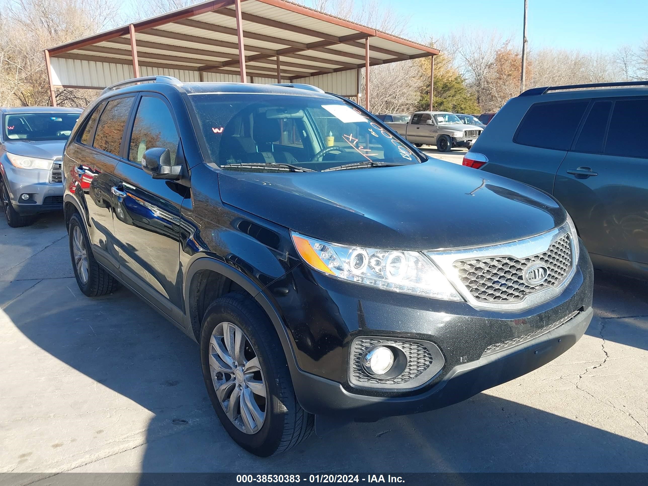 KIA SORENTO 2011 5xykt4a21bg070076