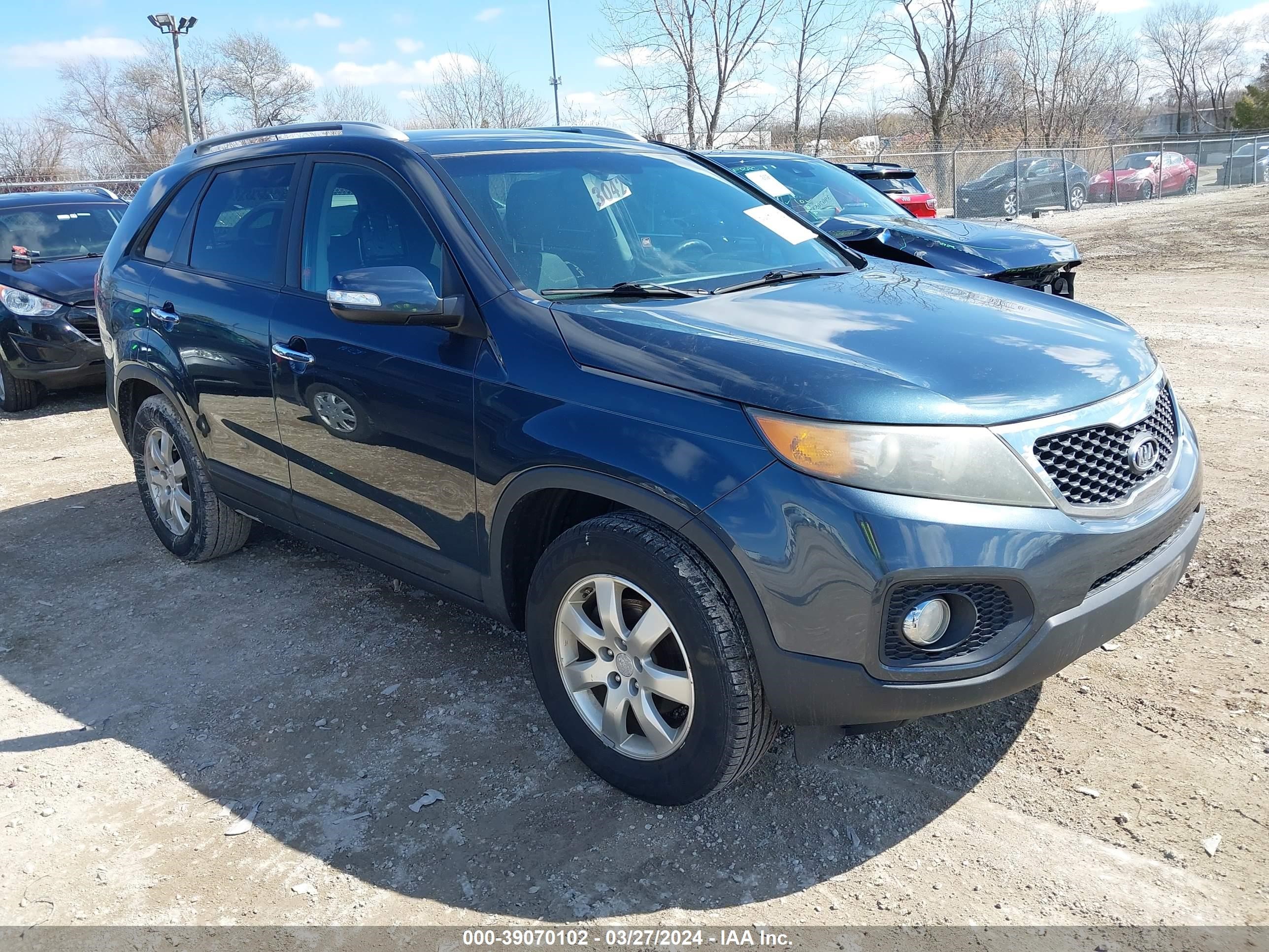 KIA SORENTO 2012 5xykt4a21cg200309