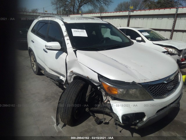 KIA SORENTO 2011 5xykt4a22bg072726