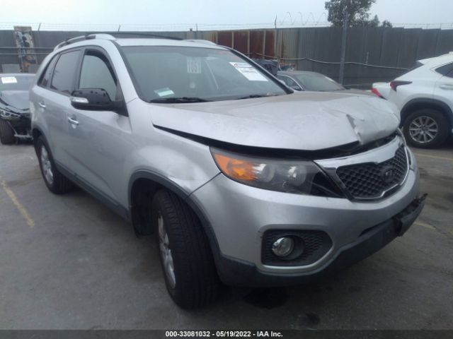 KIA SORENTO 2013 5xykt4a22dg333422