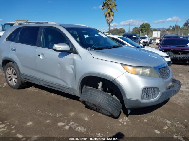 KIA SORENTO 2011 5xykt4a24bg174142