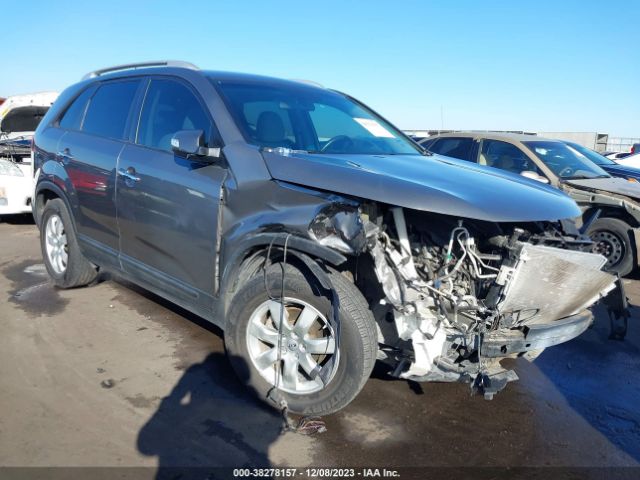 KIA SORENTO 2013 5xykt4a24dg378877