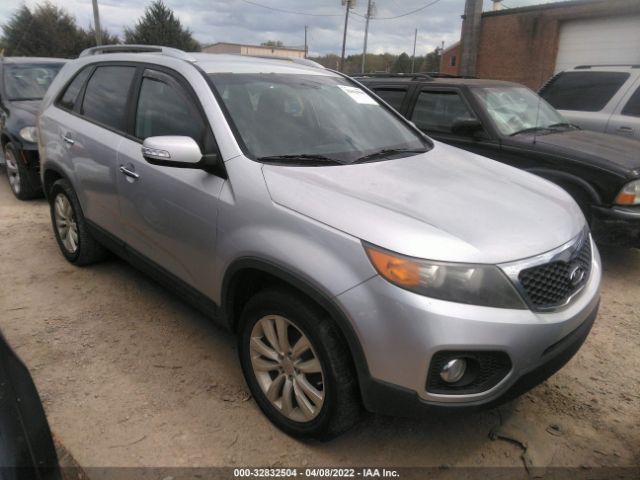 KIA SORENTO 2011 5xykt4a27bg073208