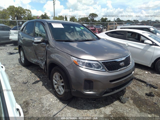 KIA SORENTO 2014 5xykt4a63eg425451