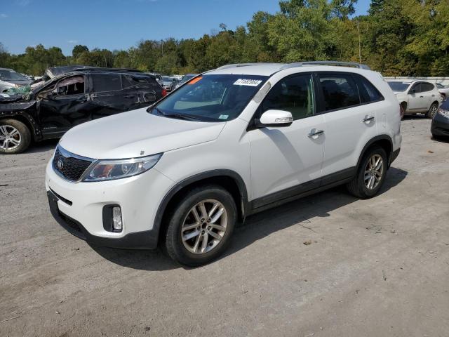 KIA SORENTO LX 2015 5xykt4a63fg563623