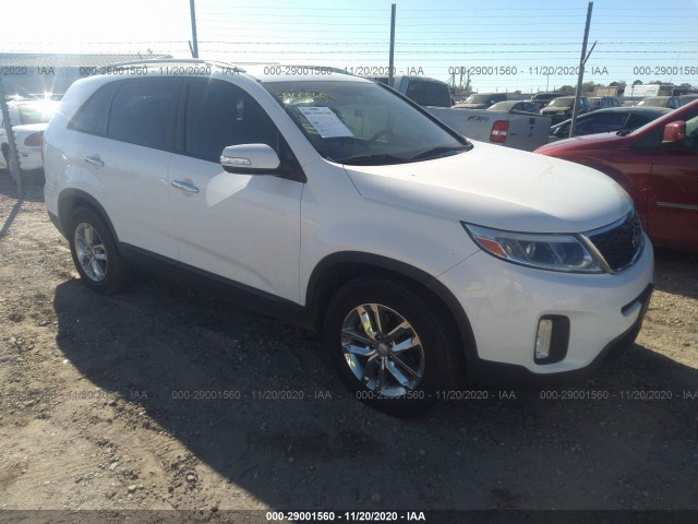 KIA SORENTO 2015 5xykt4a63fg565484