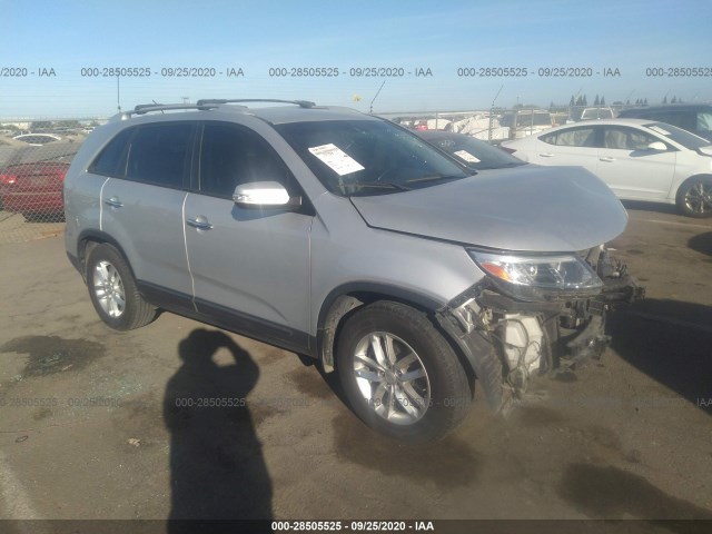 KIA SORENTO 2015 5xykt4a64fg557281