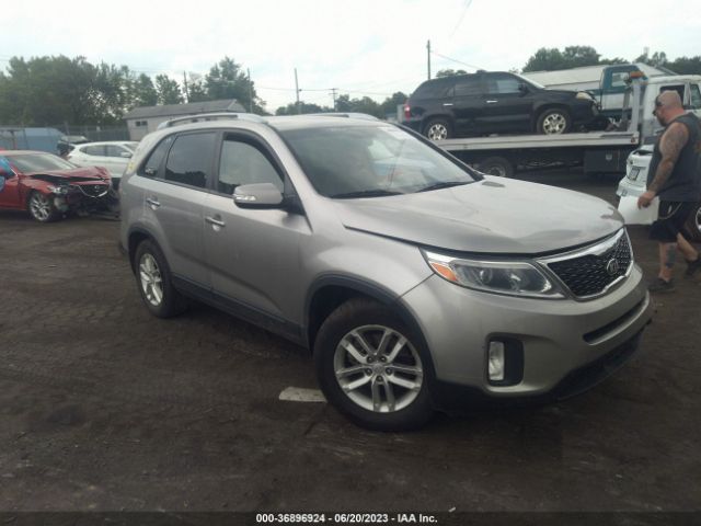 KIA SORENTO 2015 5xykt4a64fg595836