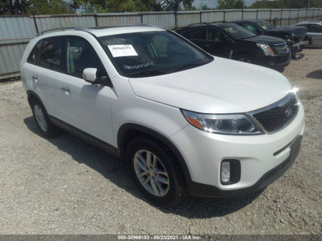 KIA SORENTO 2015 5xykt4a65fg622414