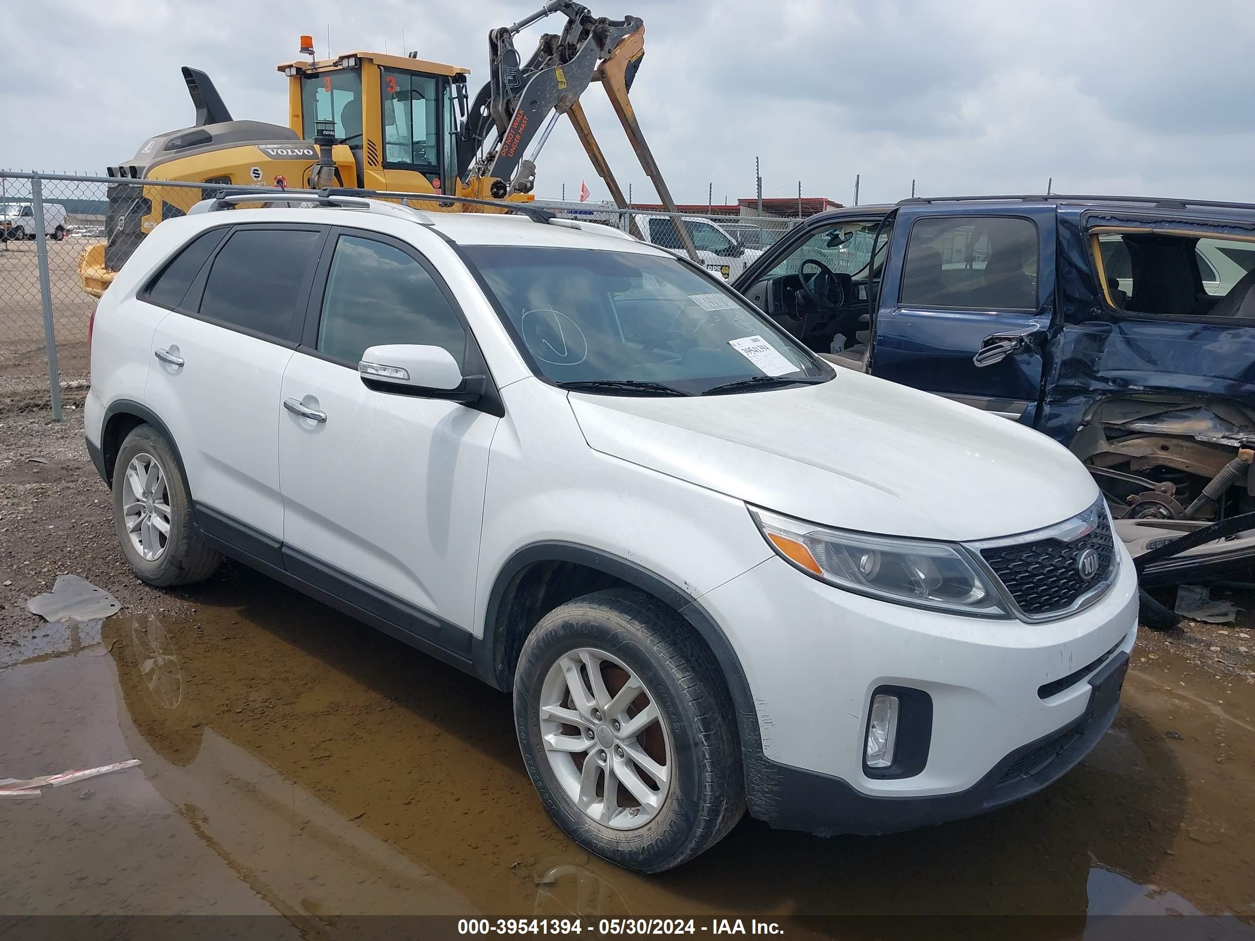 KIA SORENTO 2014 5xykt4a66eg489693