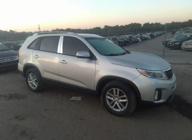 KIA SORENTO 2015 5xykt4a69fg558104