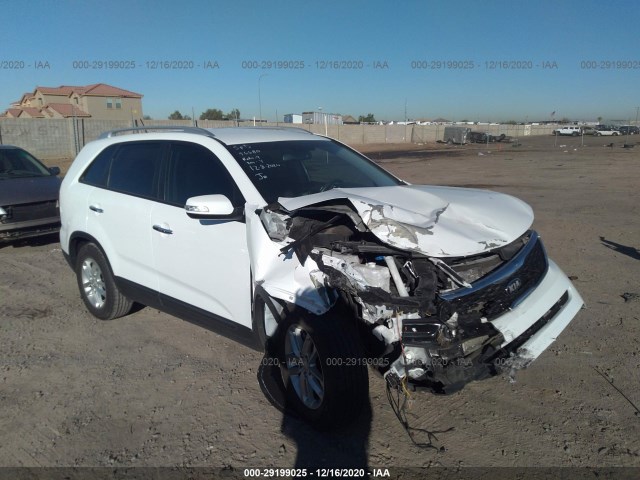 KIA SORENTO 2015 5xykt4a69fg657473