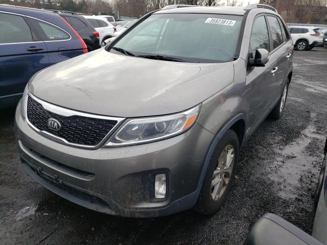 KIA SORENTO LX 2015 5xykt4a6xfg590978