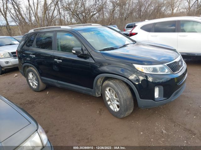 KIA SORENTO 2015 5xykt4a70fg596118