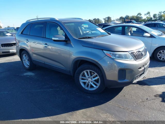 KIA SORENTO 2015 5xykt4a75fg638542