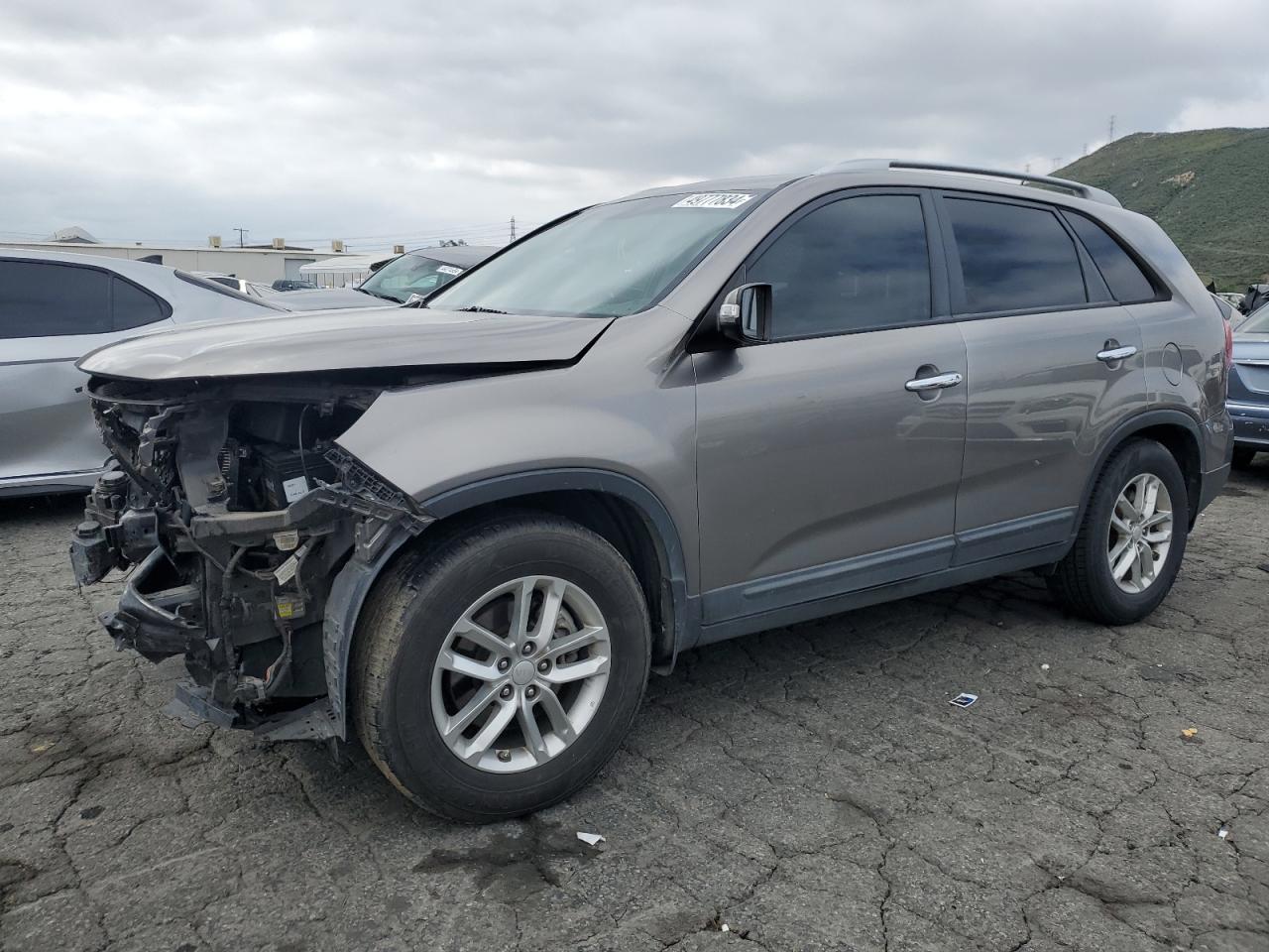 KIA SORENTO 2015 5xykt4a79fg589927