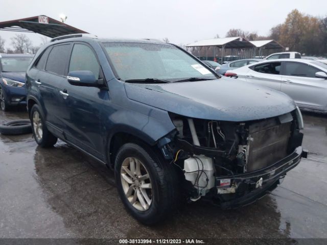 KIA SORENTO 2015 5xykt4a7xfg591024