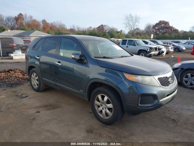 KIA SORENTO 2011 5xyktca10bg180747