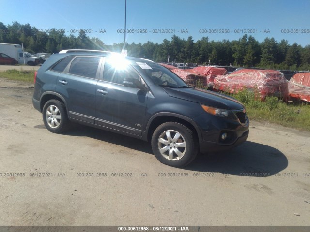 KIA SORENTO 2011 5xyktca11bg030582