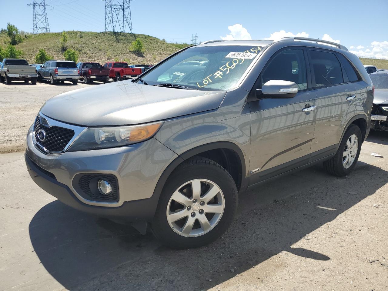 KIA SORENTO 2011 5xyktca11bg183219