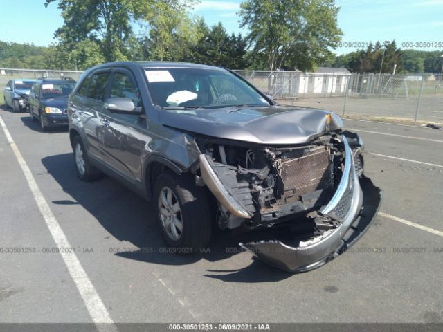 KIA SORENTO 2011 5xyktca13bg007465