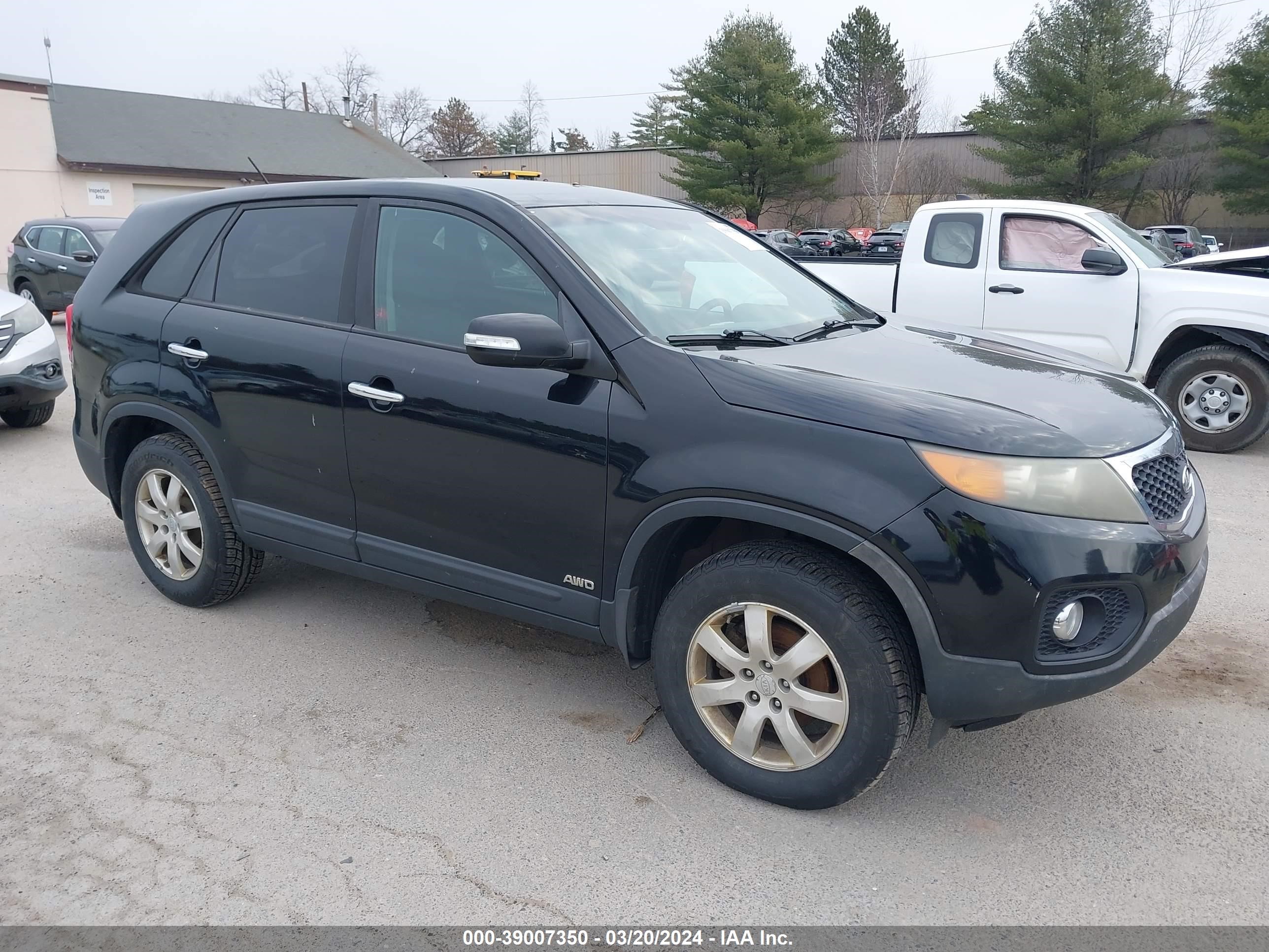 KIA SORENTO 2011 5xyktca15bg059311