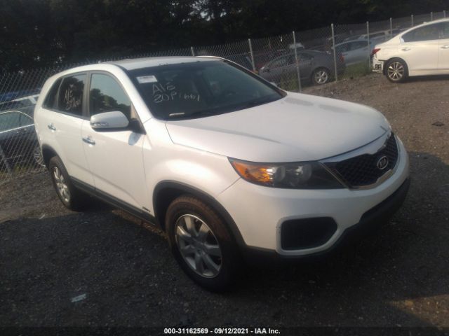 KIA SORENTO 2011 5xyktca16bg111318