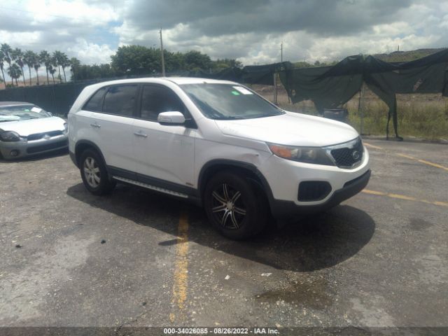 KIA SORENTO 2011 5xyktca16bg180347