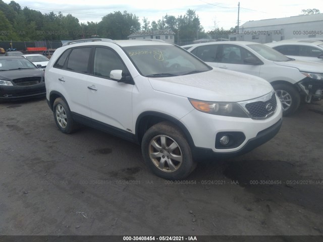 KIA SORENTO 2011 5xyktca17bg035933