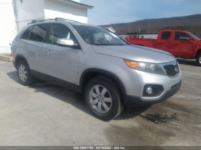 KIA SORENTO 2011 5xyktca17bg166375