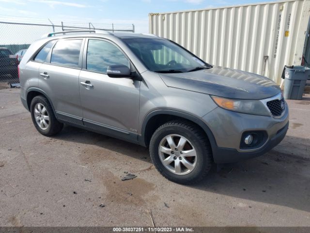 KIA SORENTO 2011 5xyktca18bg147835