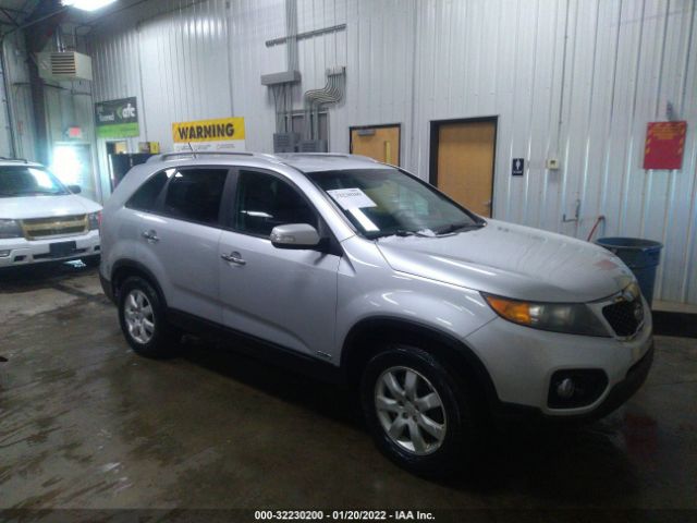 KIA SORENTO 2011 5xyktca19bg070005