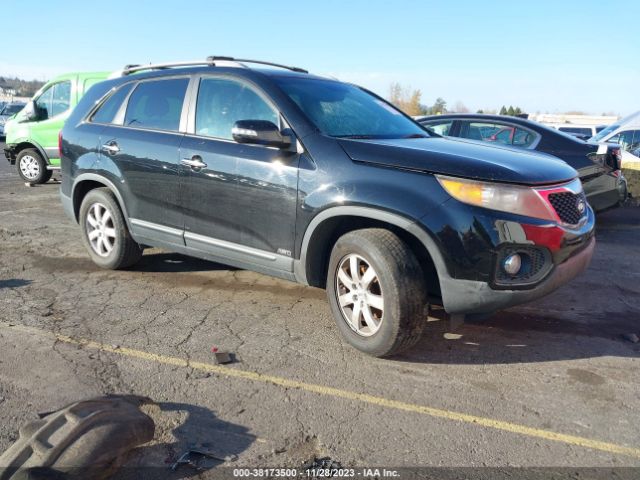 KIA SORENTO 2012 5xyktca60cg211024