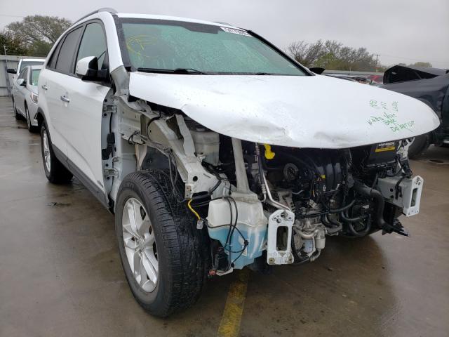 KIA SORENTO LX 2015 5xyktca64fg585642