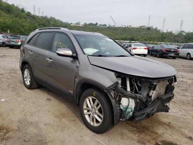 KIA SORENTO LX 2014 5xyktca65eg444075