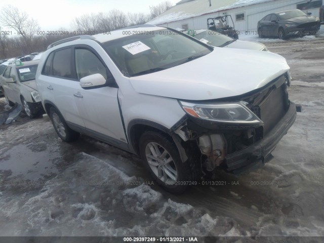 KIA SORENTO 2014 5xyktca65eg476296