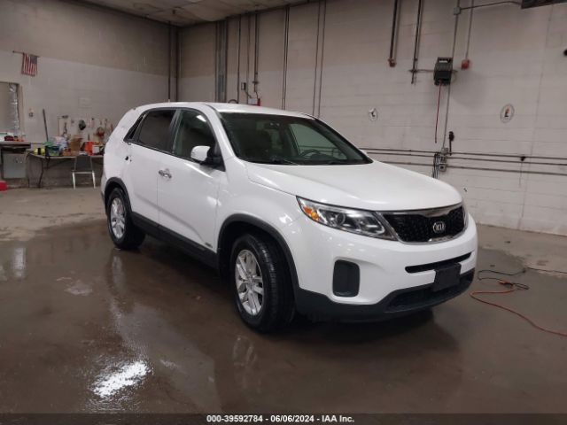 KIA SORENTO 2015 5xyktca65fg568896