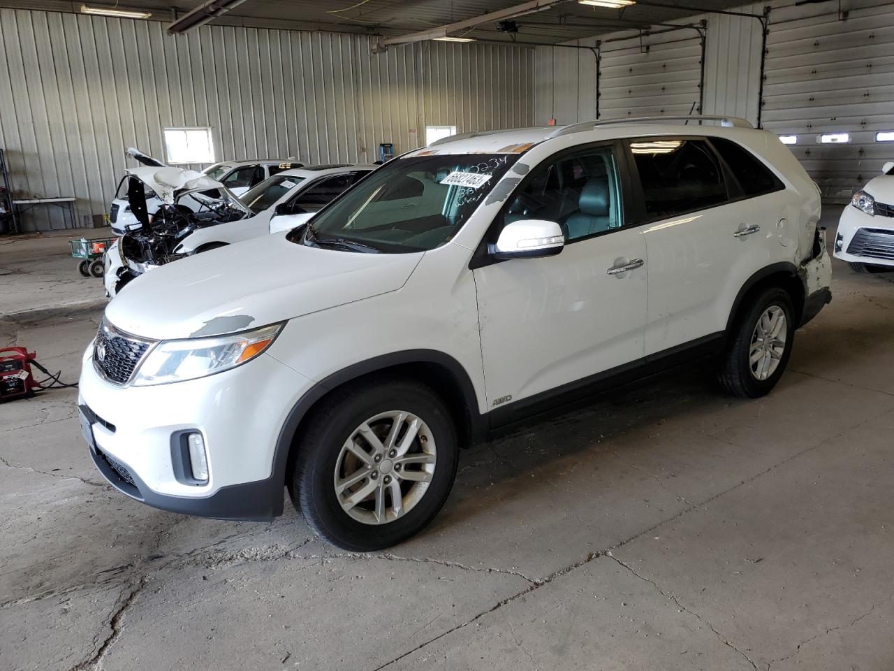 KIA SORENTO 2015 5xyktca65fg645766