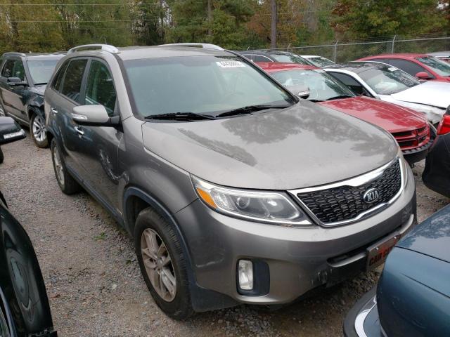 KIA SORENTO LX 2015 5xyktca66fg561195