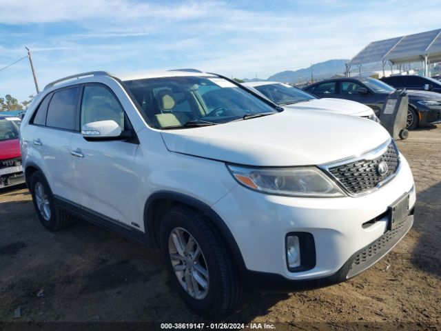 KIA SORENTO 2015 5xyktca66fg565053