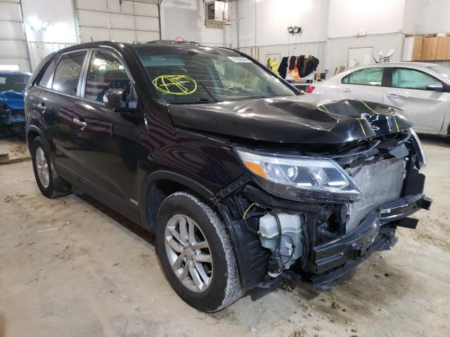 KIA SORENTO LX 2015 5xyktca66fg613070