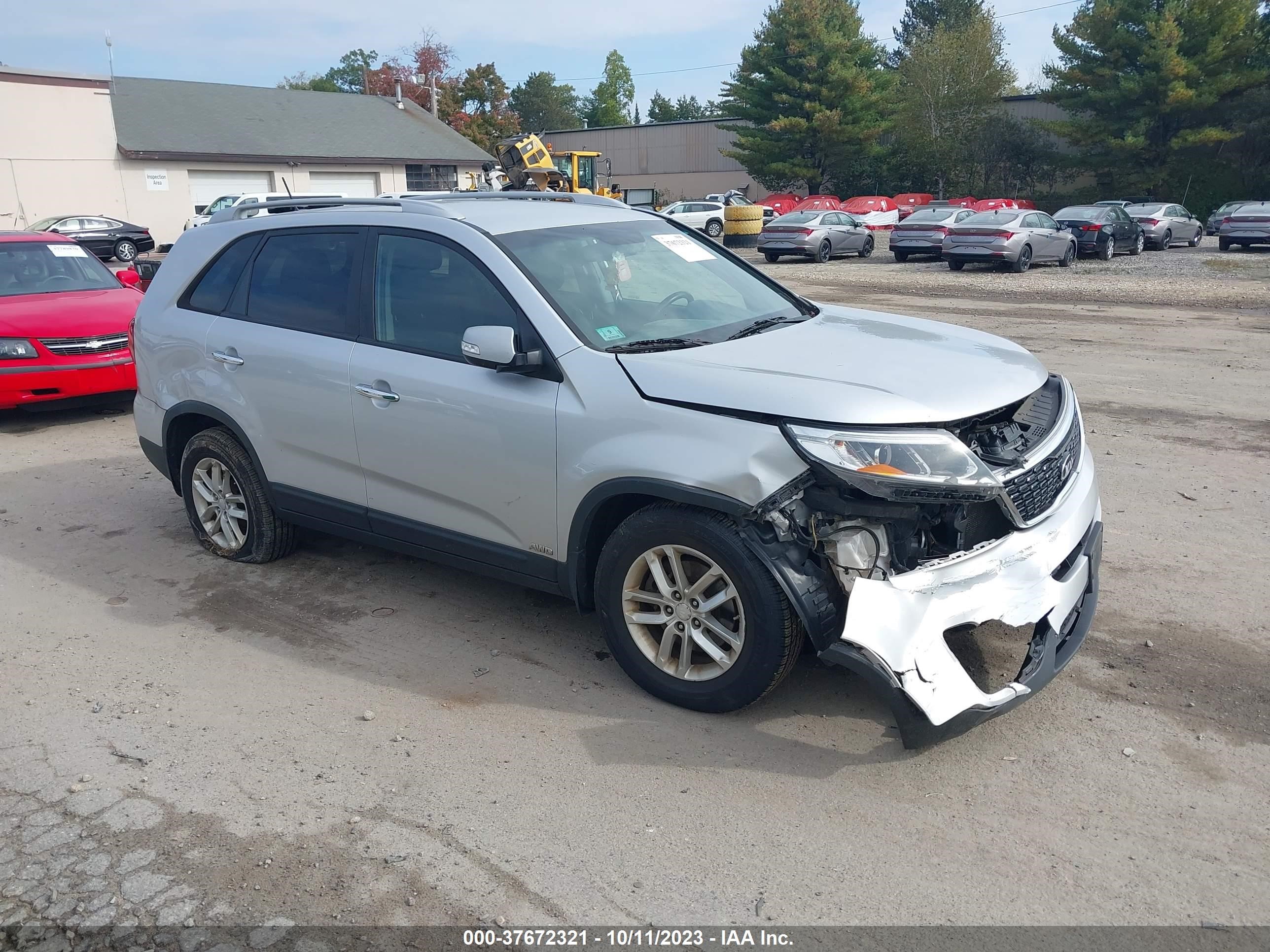 KIA SORENTO 2014 5xyktca67eg456082